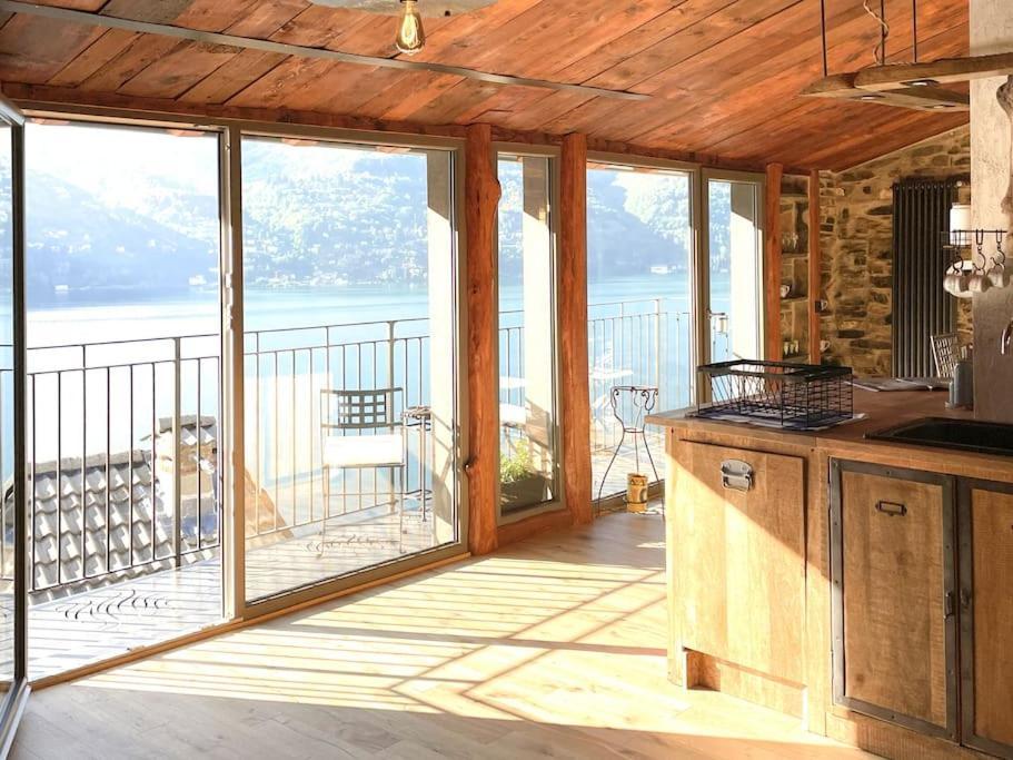 Romantic Home Stone With Amazing View Lake Of Como And Oleandra Лалльо Экстерьер фото